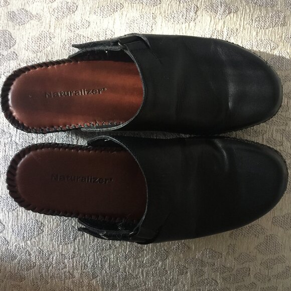Naturalizer Black leather slip-on clog - Picture 2 of 7